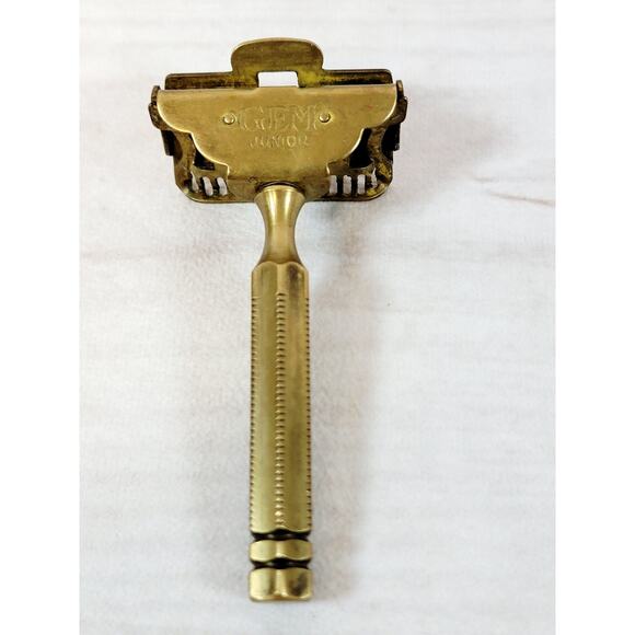 GEM Junior 1912 Vintage Single Edge Safety Razor - Picture 2 of 11